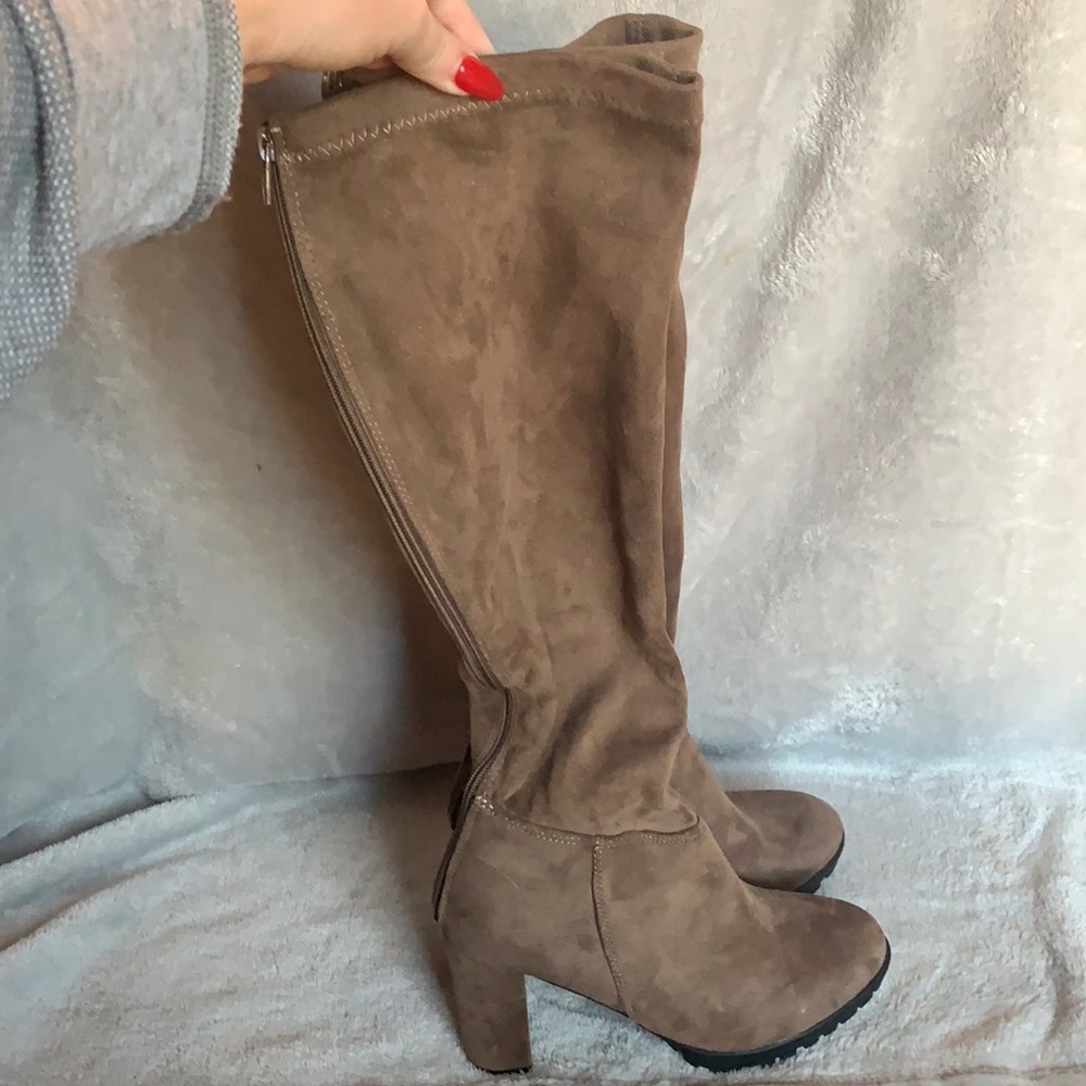 Brown suede knee high boots with heel